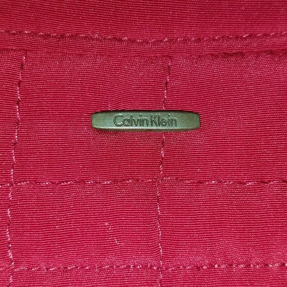 Calvin Klein Red Quilted Coat - Picture 5 of 8